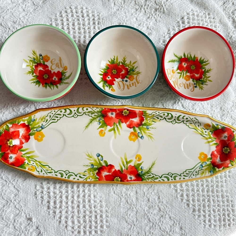 Pioneer Woman Garland 4-Piece Ceramic Condiment Set Winter Bouquet Pattern